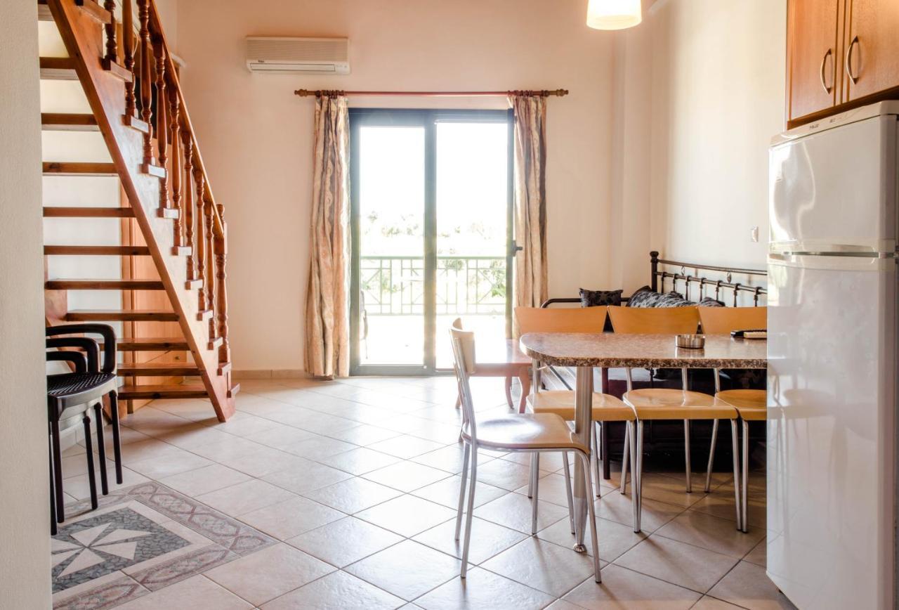 Irides Apartments Megalochori  외부 사진