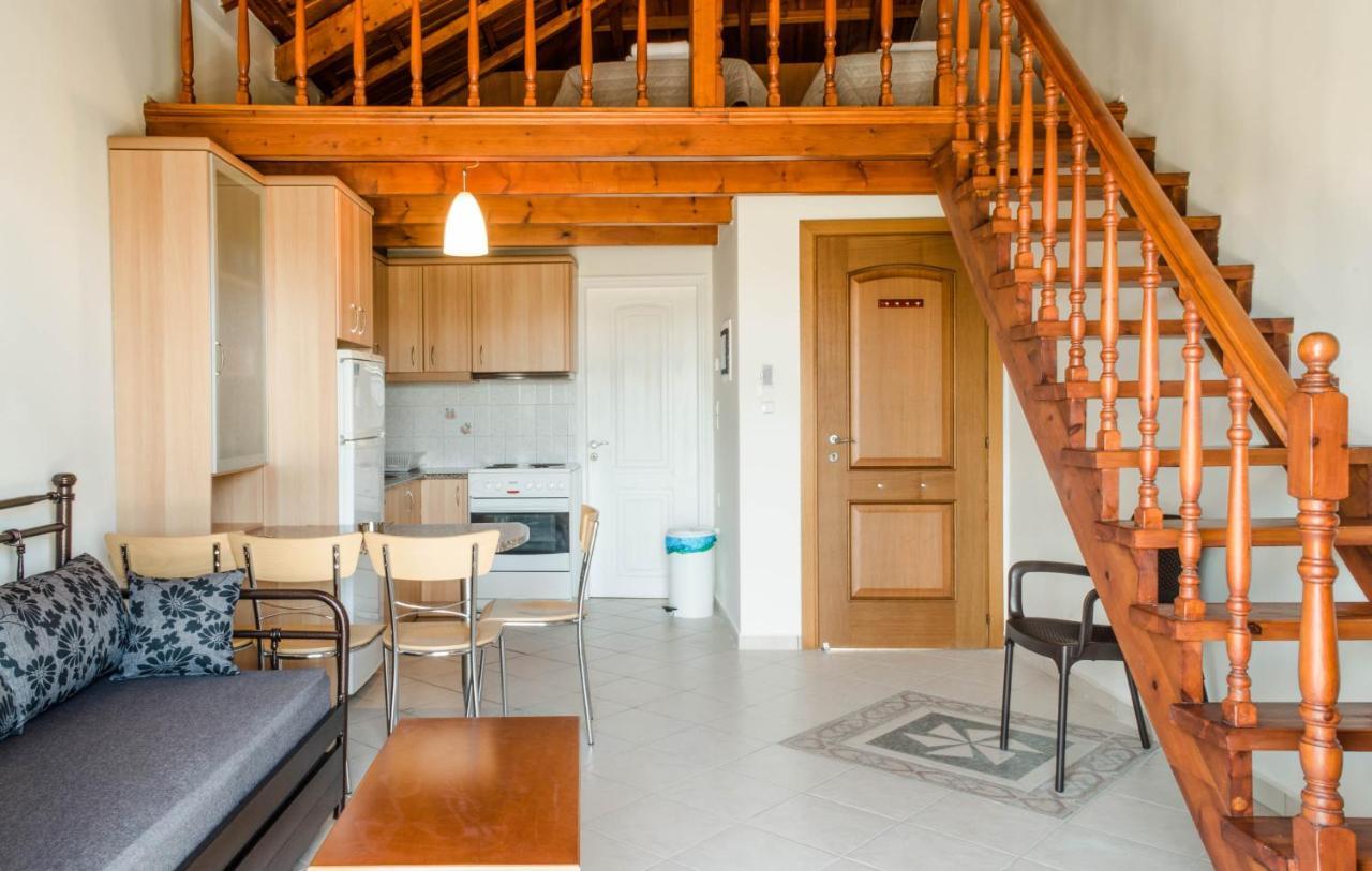 Irides Apartments Megalochori  외부 사진